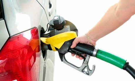 В Украине упала цена на бензин